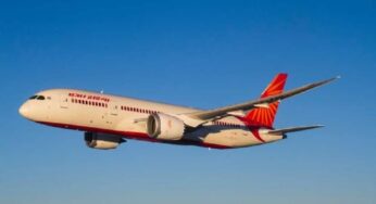 दिल्ली में घने कोहरे के कारण दृश्यता कम हुई; 100 से अधिक उड़ानें, 22 ट्रेनें विलंबित