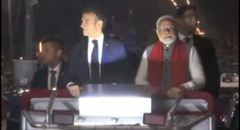 मैक्रों भारत में: पीएम मोदी, फ्रांस के राष्ट्रपति ने जयपुर में रोड शो करने के बाद हवा महल का दौरा किया | घड़ी