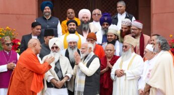 पीएम मोदी से मिलने संसद पहुंचे अल्पसंख्यक समुदायों के धार्मिक नेता, जानें क्या बोले – India TV Hindi