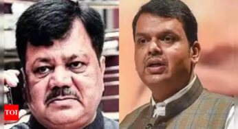 यह पूर्व शिव सैनिक अब देवेंद्र फडणवीस का सबसे भरोसेमंद राजनीतिक सहयोगी है | मुंबई समाचार – टाइम्स ऑफ इंडिया