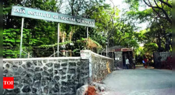 मुंबई: TISS ने छात्रों के पहनावे पर प्रतिबंध हटाया, 'विवादास्पद' सम्मान संहिता में संशोधन किया | मुंबई समाचार – टाइम्स ऑफ इंडिया