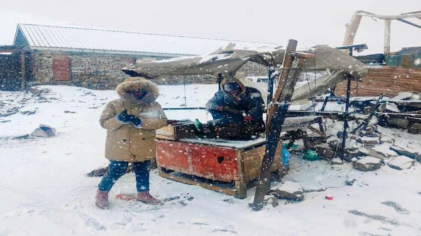 कूप में भी बहुत बढ़िया ऑर्डर हुआ है। जोजिले में तापमान -20.0°C और कारगिल में तापमान-10.8°C दर्ज किया गया है.