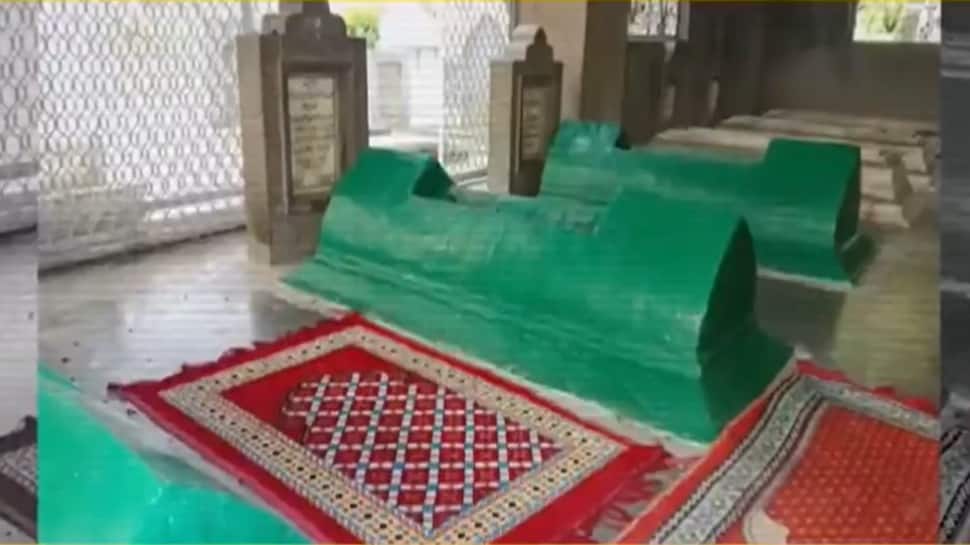 Mazar JIHAD: भारत में अवैध रूप से भूमि का अतिक्रमण कैसे कर रहे हैं - डीएनए डिकोड 