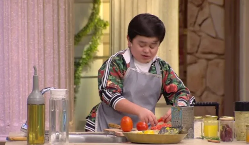 Vayama ही में kturोजिक r ने शो छोड़ छोड़ छोड़ छोड़ ray औ rurण जगह rurण कुंद T क पहले सीजन सीजन में भी थे थे थे थे औ औ ज ज ज t ज ज ज ज ज ज ज ज ज अब, एक rur लोकप r लोकप r स r इस शो को को को ray छोड़ r छोड़ को