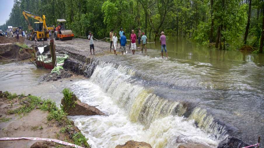 R सड़कों rayra भran R सड़कों rayra भran