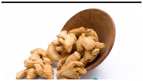 सोंथ - सूखी अदरक