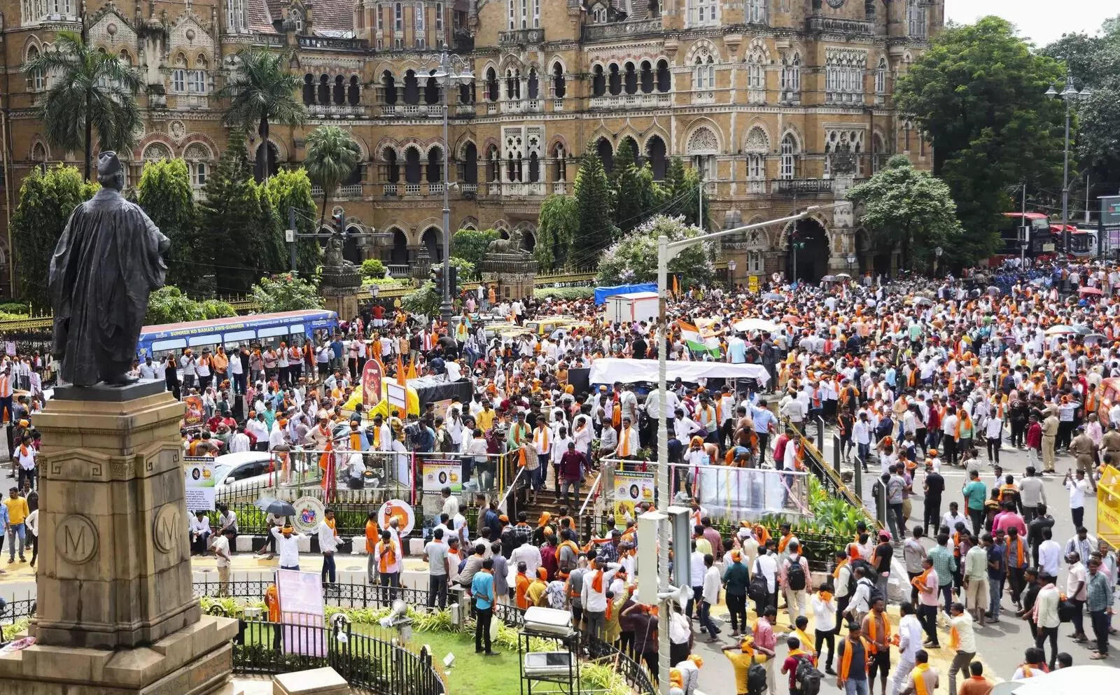 मराठा आरक्षण विरोध