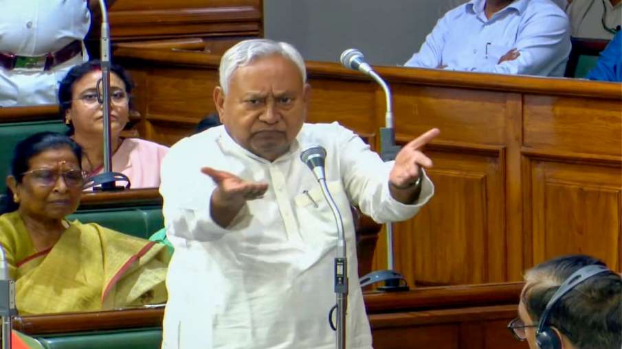 तंग अणु तंग अणु