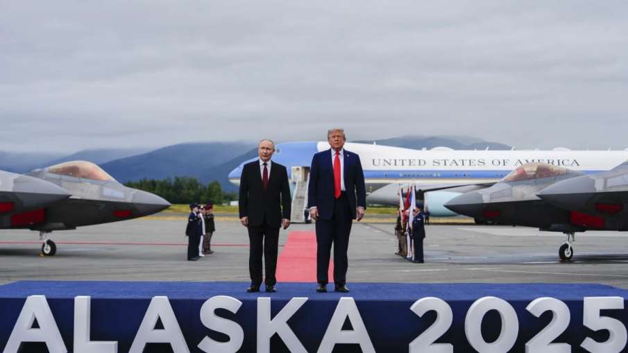 डोनाल्ड ट्रम्प, व्लादिमीर पुतिन, ट्रम्प पुतिन अलास्का बैठक