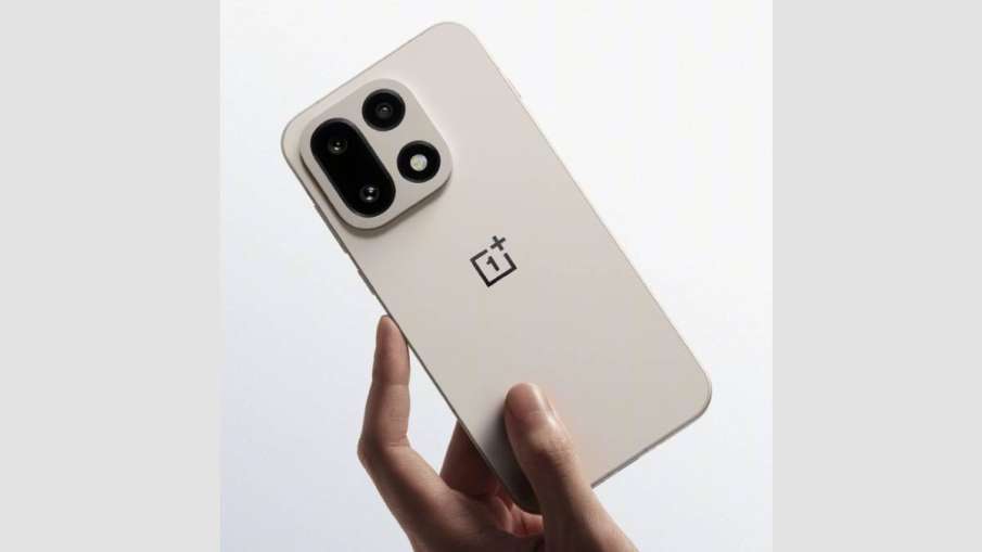 वनप्लस 15