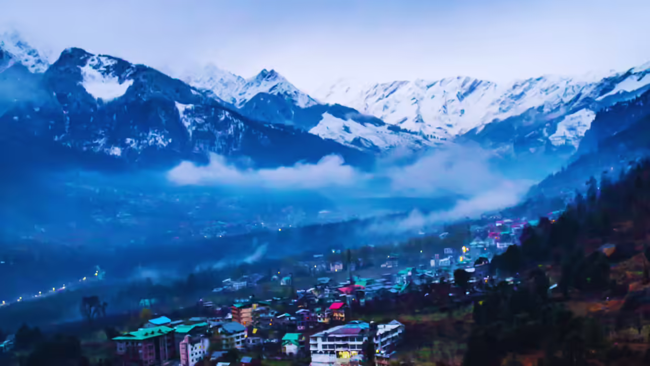 मनाली बर्फबारी