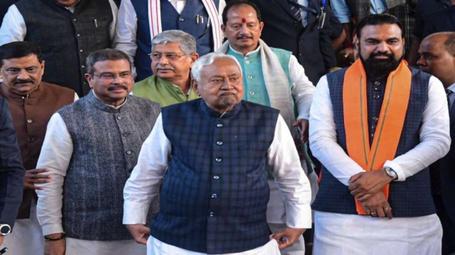 नीतीश कुमार