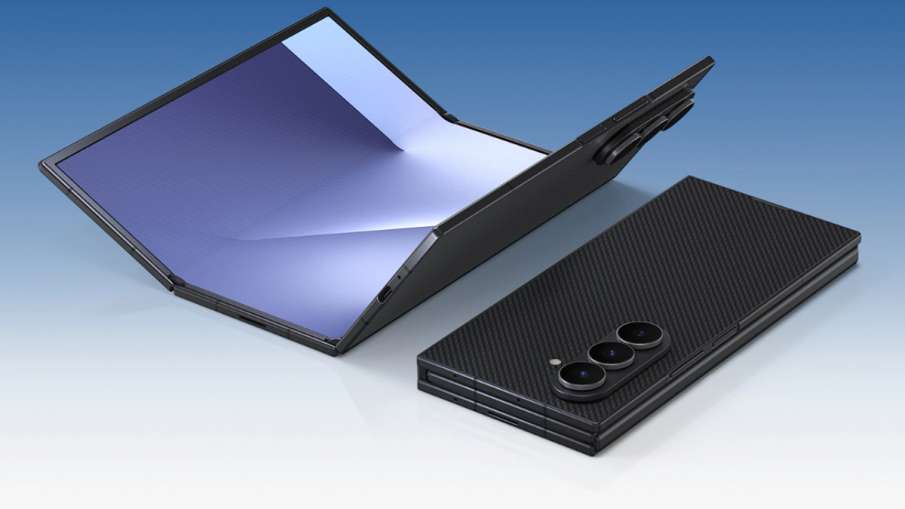 सैमसंग गैलेक्सी जेड ट्राइफोल्ड