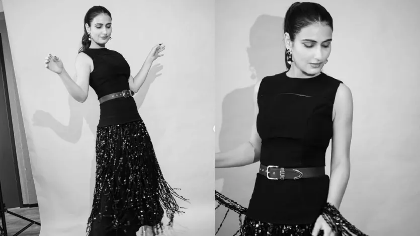 फातिमा ने लगातार कई फिल्मों में छोटे किरदार निभाए लेकिन उनकी प्रतिभा की शान बनी आमिर खान स्टारर फिल्म 'दंगल' में उन्होंने गीता फोगाट का किरदार निभाया है। फातिमा ने इस फिल्म में कमाल का काम किया और खूब धमाल मचाया। आमिर खान के साथ आई ये फिल्म बॉलीवुड इतिहास की सबसे बड़ी कमाऊ फिल्म भी बनी। इसके बाद फिर फातिमा ने कभी पीछे मुड़कर नहीं देखा। (छवि स्रोत-Instagram@fatimasanashaikh)