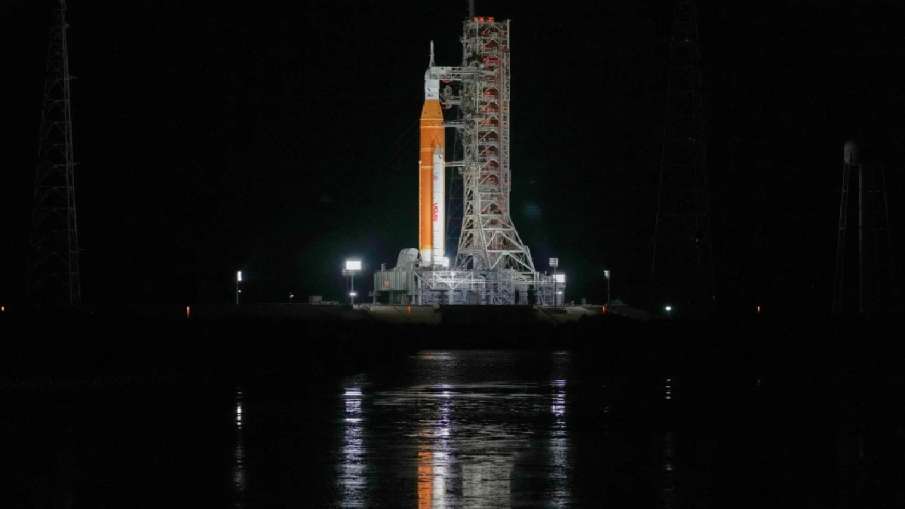 नासा मून मिशन रॉकेट टेस्ट