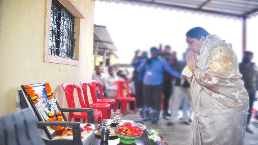 विदिप जाधव सुनेत्रा पवार