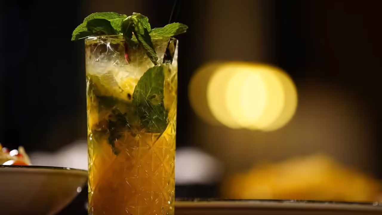 ​मैंगो मोजिटो