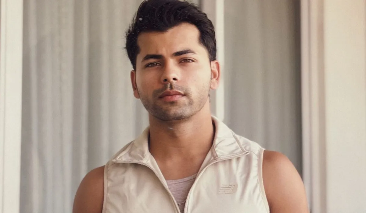 अलादीन के किरदार के बारे में सिद्धार्थ निगम ने आगे बात करते हुए कहा, 'और मैं अपने निर्देशन के साथ रुका था, जहां हम सब 'टेबिल एंटरटेनमेंट' के लिए बैठे थे... उसी दौरान एक आदमी ने गाली दी, जिसने यह दावा करना शुरू कर दिया कि सिद्धार्थ अलादीन का रोल नहीं कर रहा है। उन्होंने अभी-अभी शाहरुख सम्राट और अलादीन का रोल किया है जो एक बहुत ही मजेदार किरदार है, जिसमें मस्ती और कॉमेडी की भी जरूरत है। सिद्धार्थ तो बहुत अधिक अग्रेसिव है। 'ये सुन दिल टूट गया।'