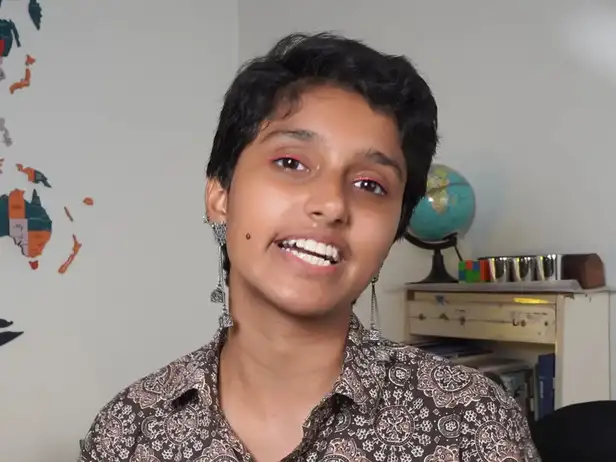 केके क्रिएट से मिलें, वह यूट्यूबर जिसके वीडियो सामग्री की तरह कम और रियलिटी चेक की तरह अधिक लगते हैं