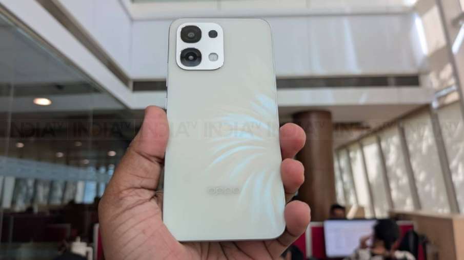 ओप्पो F33 5G समीक्षा